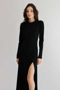 Black Ribbed Dress With 2 Cuts 